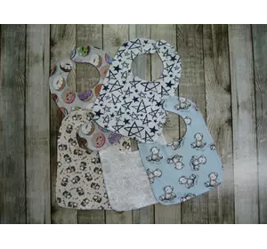 Слюнявник (прямоугольный) Слюнявник (прямоугольный)